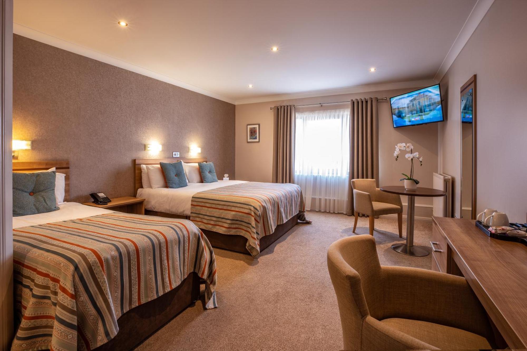 קולריין The Lodge Hotel מראה חיצוני תמונה